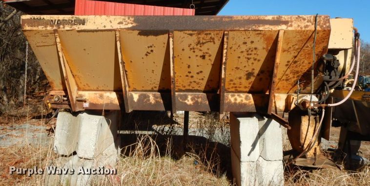 image for item HG9282 Warren L2A  spreader