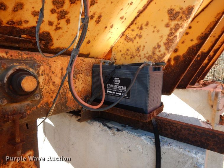 image for item HG9282 Warren L2A  spreader