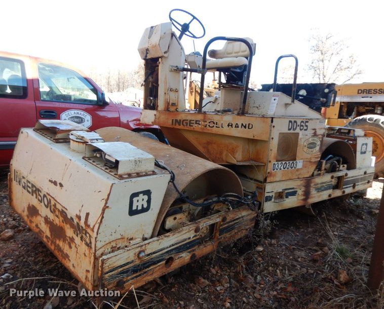 image for item HG9286 1989 Ingersoll Rand DD65  double drum vibratory roller