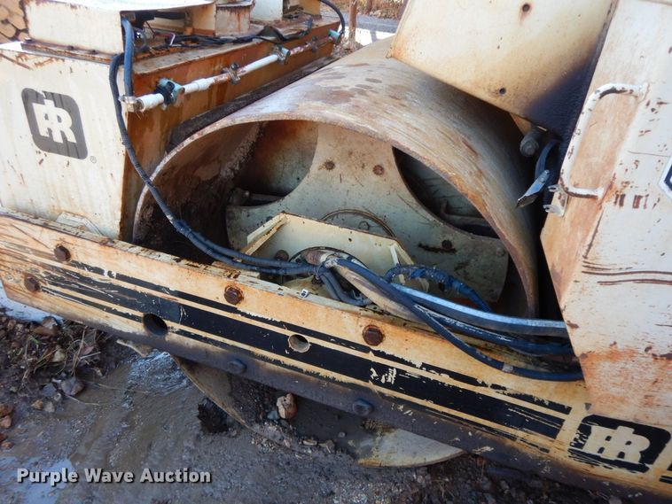 image for item HG9286 1989 Ingersoll Rand DD65  double drum vibratory roller