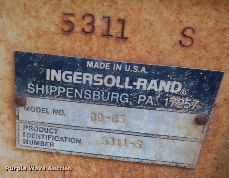 image for item HG9286 1989 Ingersoll Rand DD65  double drum vibratory roller