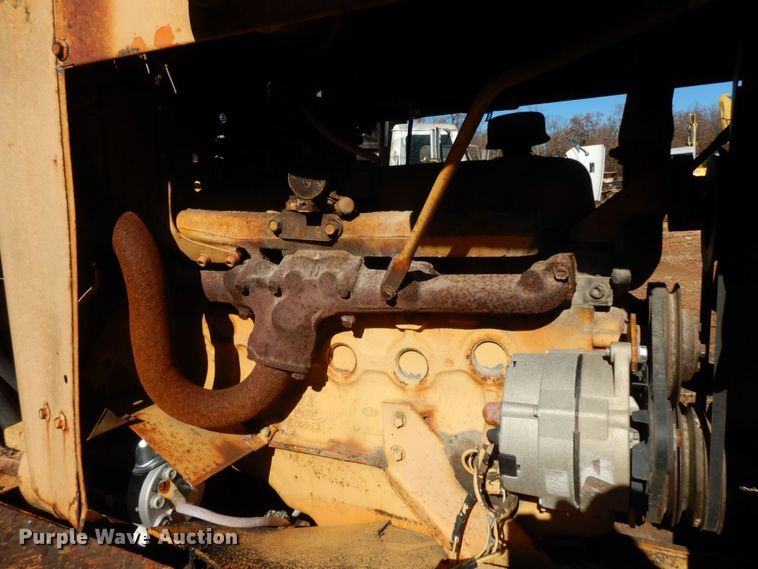 image for item HG9289 1981 Broce H10  broom