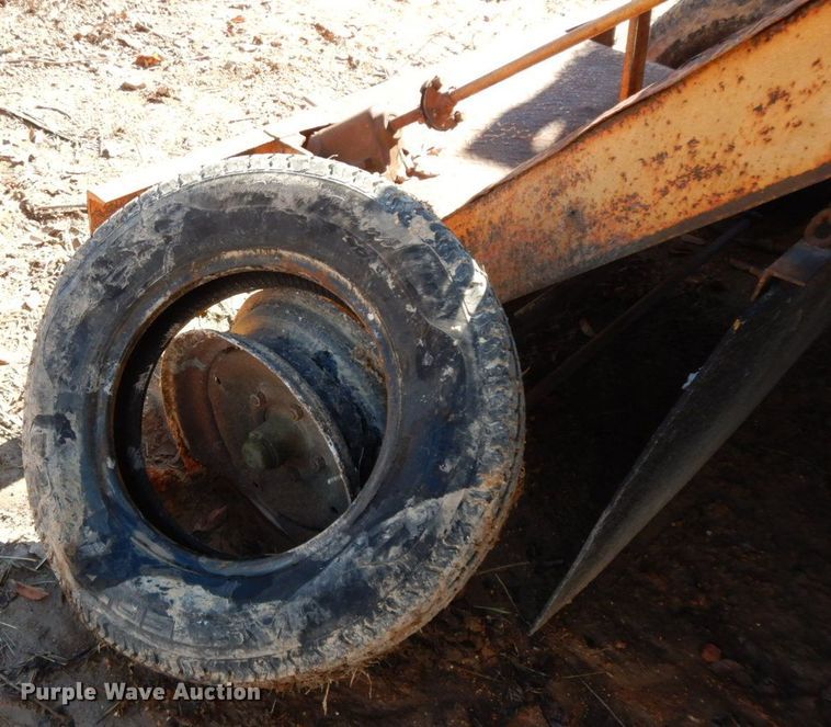 image for item HG9289 1981 Broce H10  broom