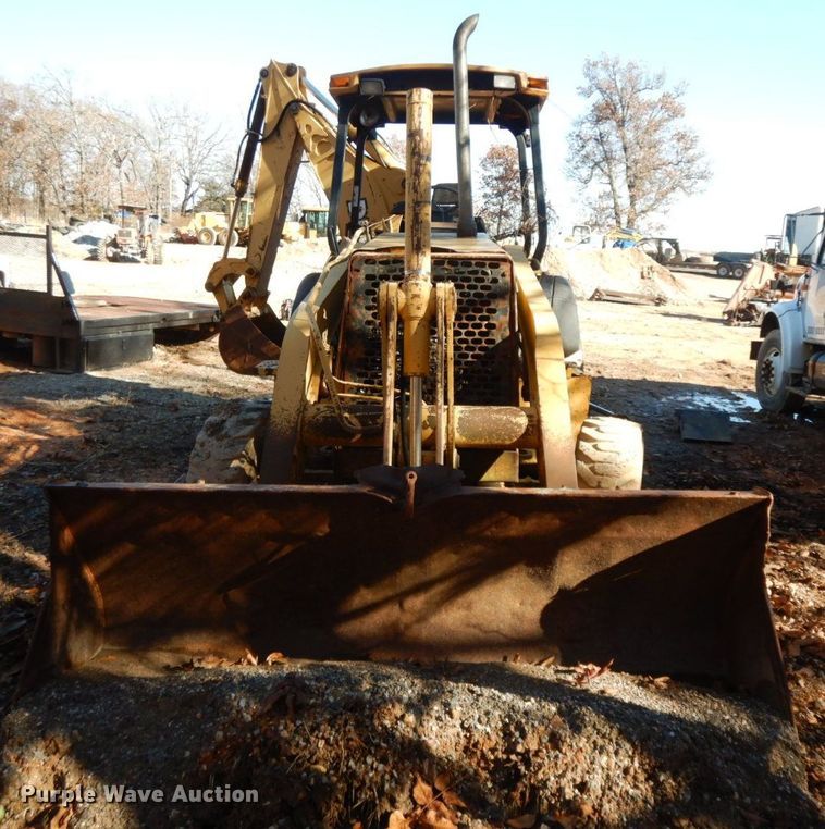 image for item HG9292 1999 John Deere 310E  backhoe