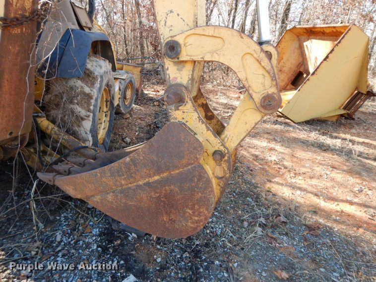 image for item HG9292 1999 John Deere 310E  backhoe