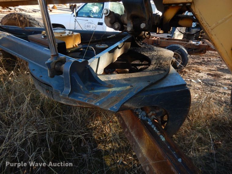 image for item HG9295 2008 John Deere 770D  motor grader