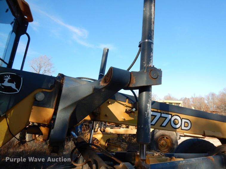 image for item HG9295 2008 John Deere 770D  motor grader