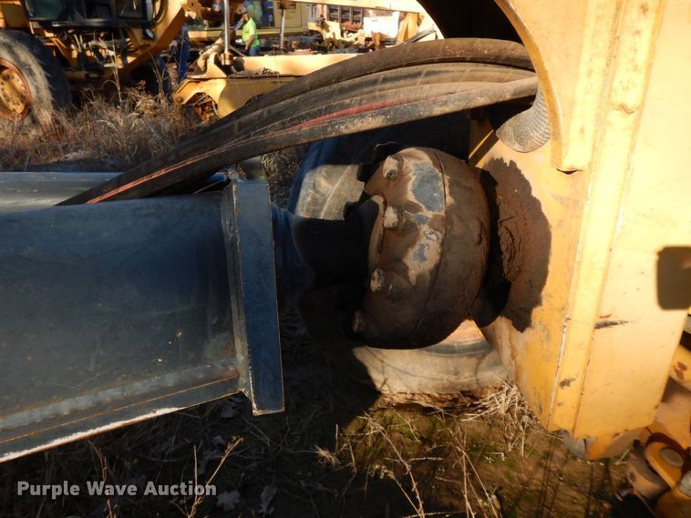 image for item HG9295 2008 John Deere 770D  motor grader