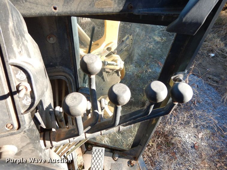 image for item HG9297 2003 John Deere 770CH  motor grader