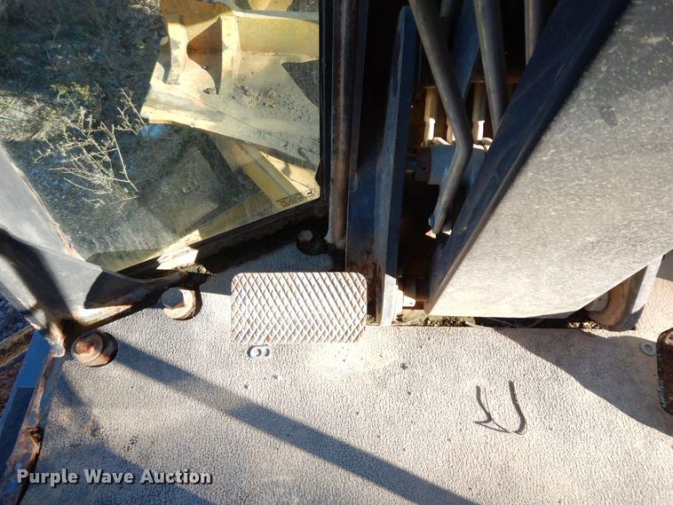 image for item HG9297 2003 John Deere 770CH  motor grader