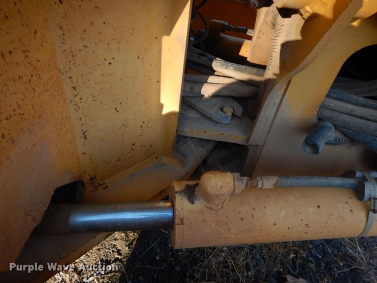 image for item HG9297 2003 John Deere 770CH  motor grader