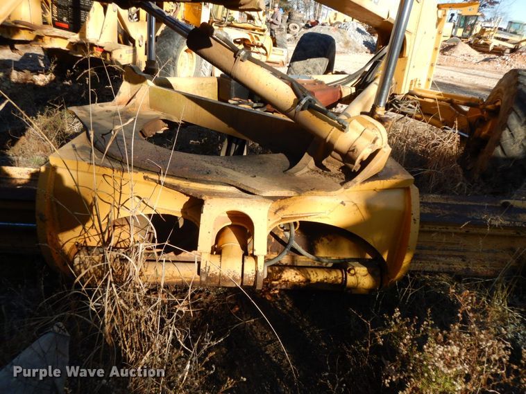 image for item HG9297 2003 John Deere 770CH  motor grader