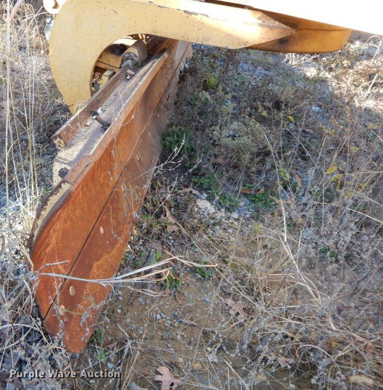 image for item HG9297 2003 John Deere 770CH  motor grader