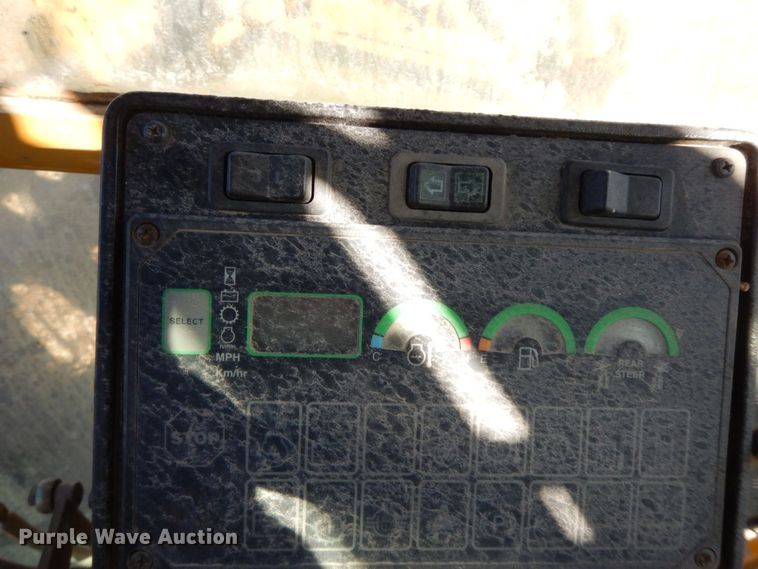 image for item HG9298 2000 John Deere 770CH  motor grader