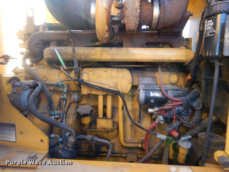 image for item HG9298 2000 John Deere 770CH  motor grader