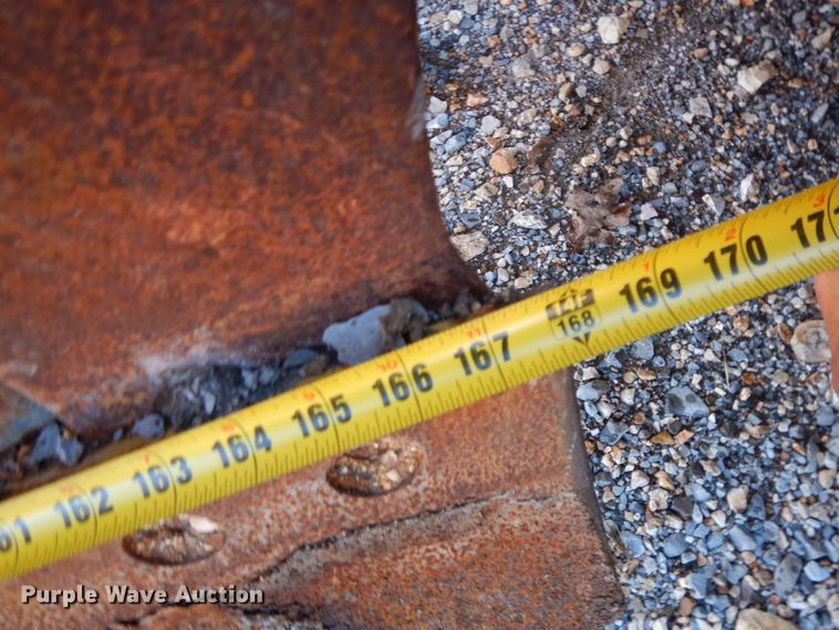 image for item HG9298 2000 John Deere 770CH  motor grader