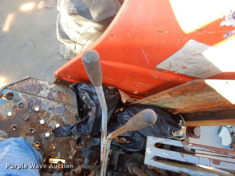 image for item HG9303 1986 Kubota M8030  MFWD tractor