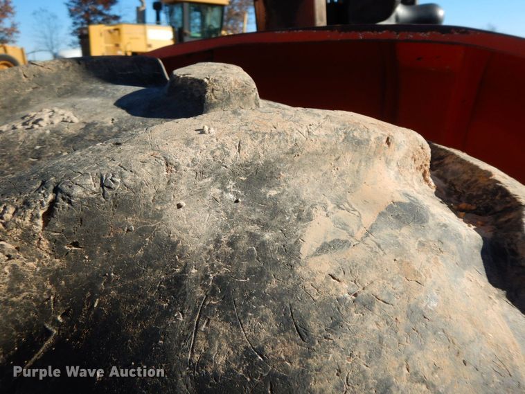 image for item HG9303 1986 Kubota M8030  MFWD tractor