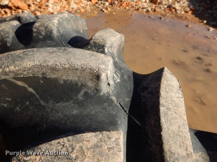 image for item HG9303 1986 Kubota M8030  MFWD tractor