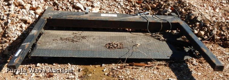 image for item HG9312 Thieman TVL-16  end gate lift