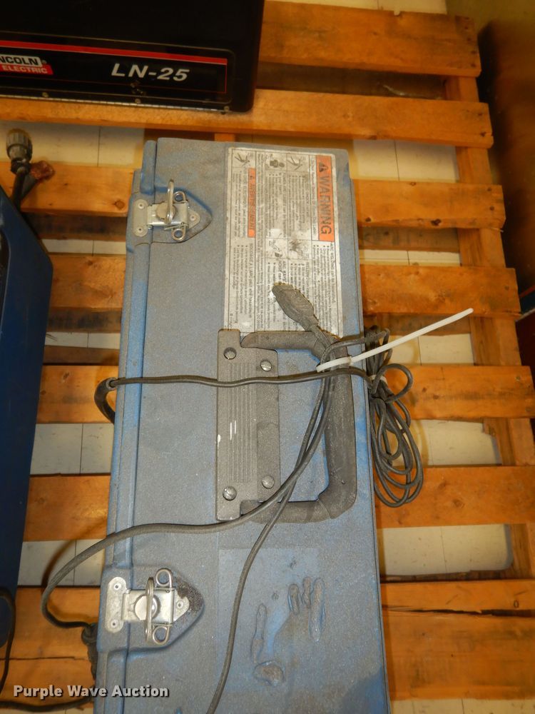 image for item IE9928 (3) welders