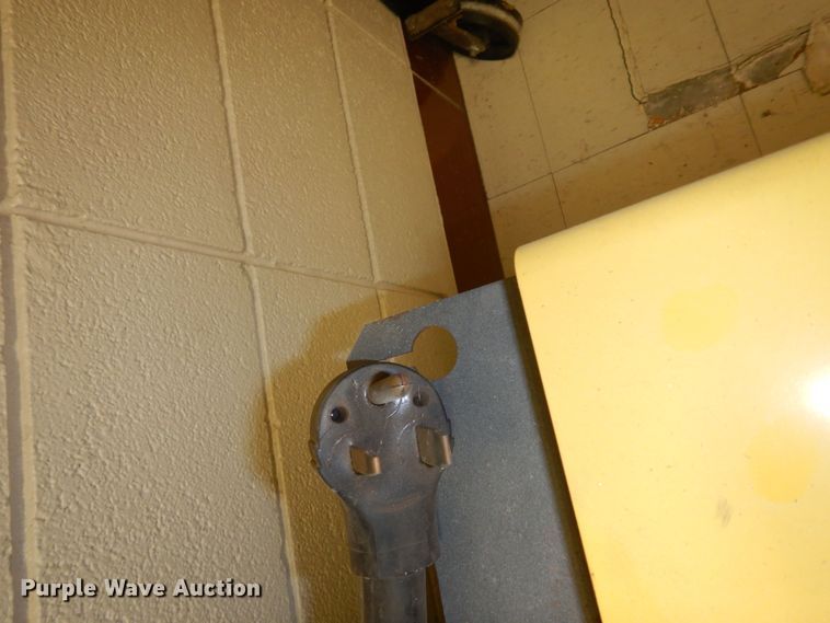 image for item IE9931 Esab Multimaster 260  welder