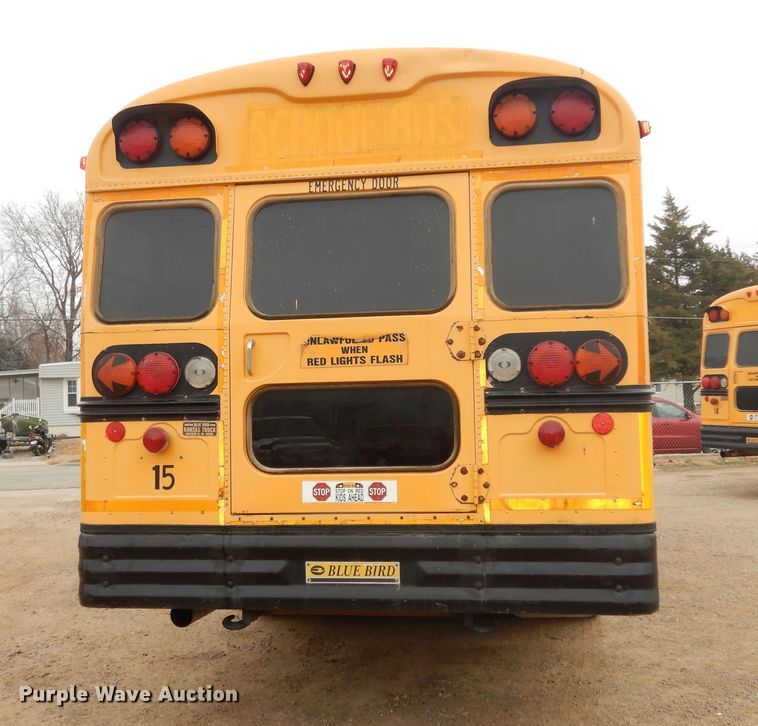 image for item IE9937 2001 International 3800  school bus