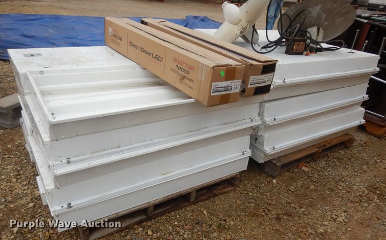 image for item IE9939 (22) lights