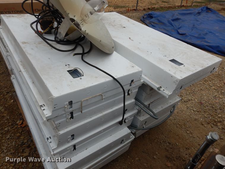 image for item IE9939 (22) lights