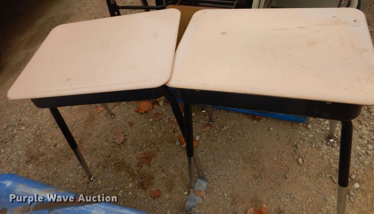 image for item IE9940 Approximately 20 desks