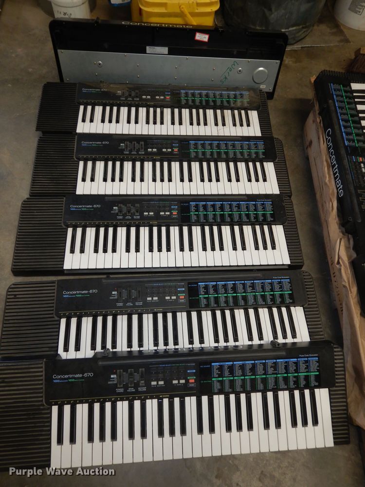 image for item IE9949 Music equipment