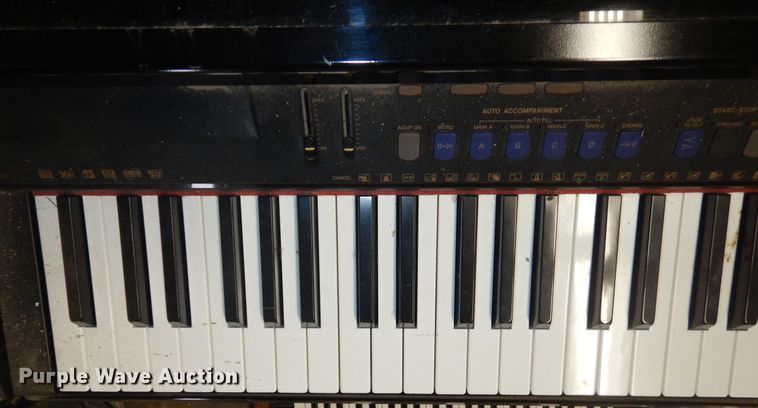 image for item IE9949 Music equipment