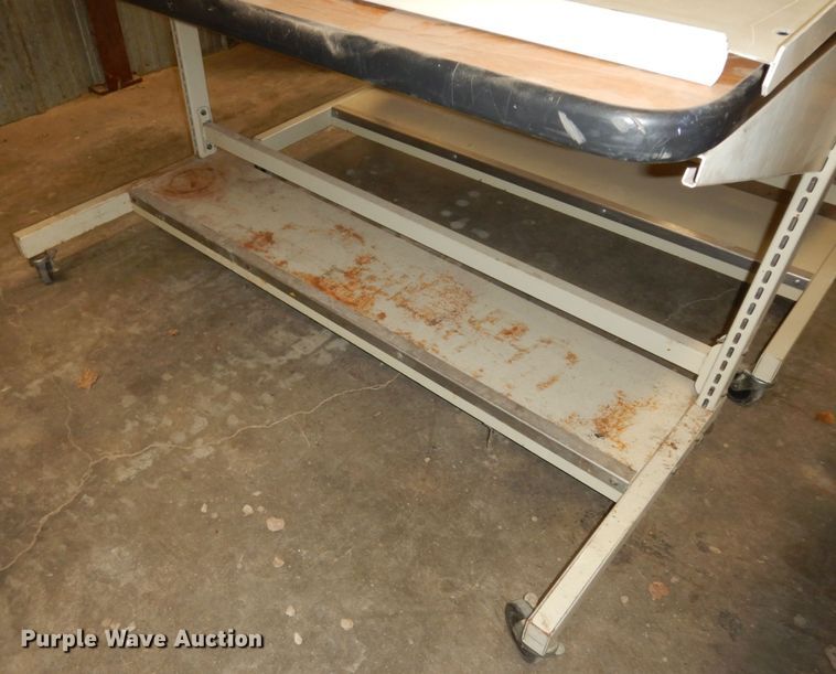 image for item IE9950 (8) computer desks