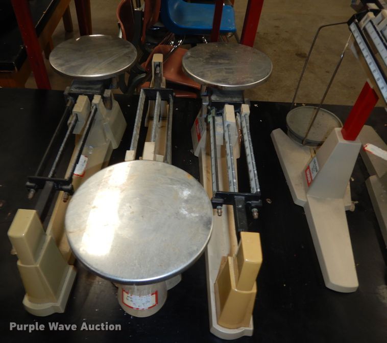 image for item IE9955 Office supplies and equipment