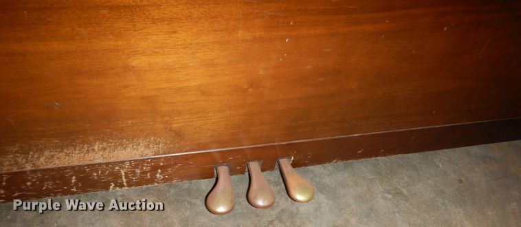 image for item IE9958 Music equipment