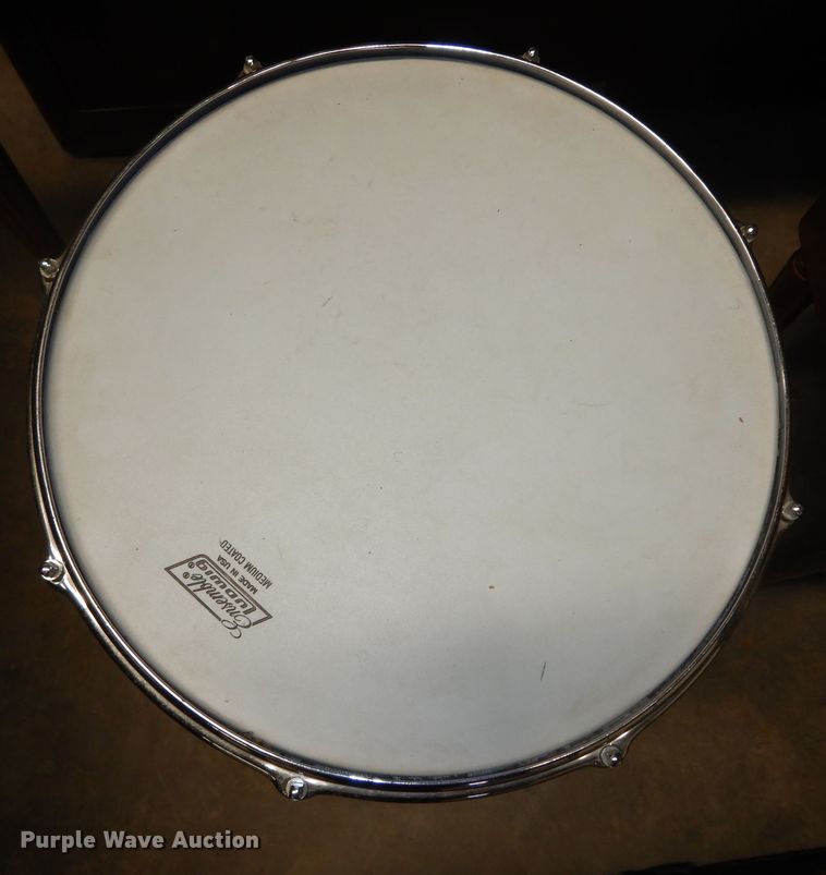 image for item IE9958 Music equipment