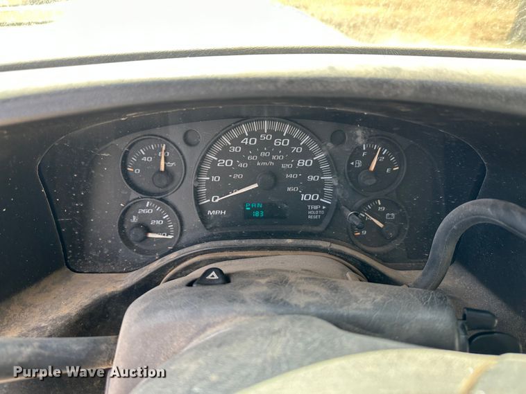 image for item JD9799 2003 Chevrolet Express 1500  van