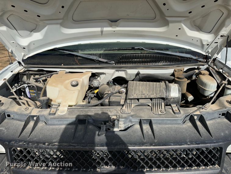 image for item JD9799 2003 Chevrolet Express 1500  van