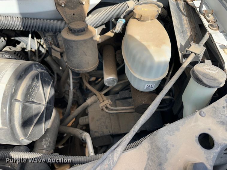 image for item JD9799 2003 Chevrolet Express 1500  van