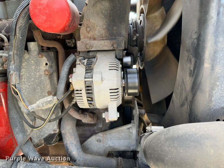 image for item JD9800 1993 Ford L8000  refuse truck