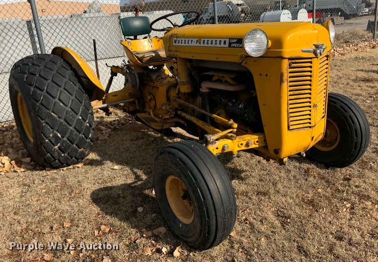 image for item JD9801 Massey Ferguson 35 Turf Special  tractor