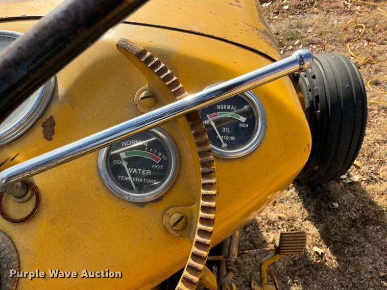 image for item JD9801 Massey Ferguson 35 Turf Special  tractor