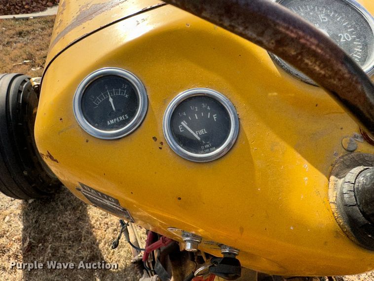 image for item JD9801 Massey Ferguson 35 Turf Special  tractor