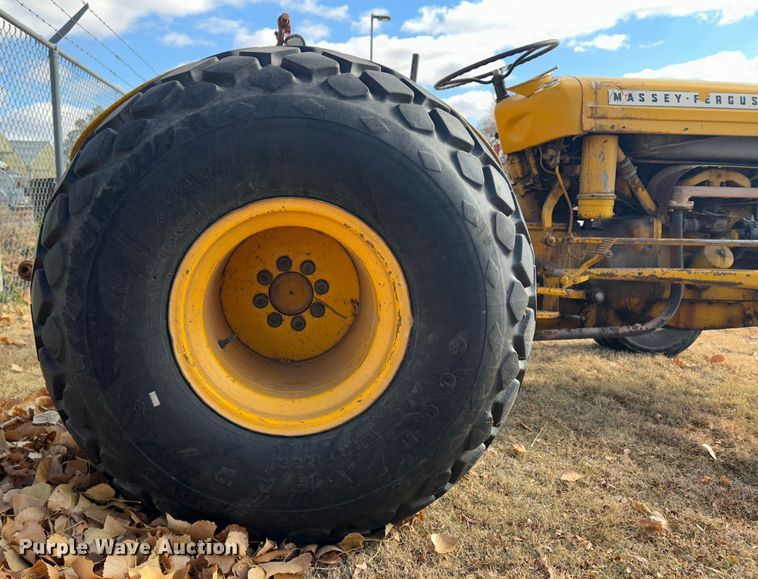 image for item JD9801 Massey Ferguson 35 Turf Special  tractor