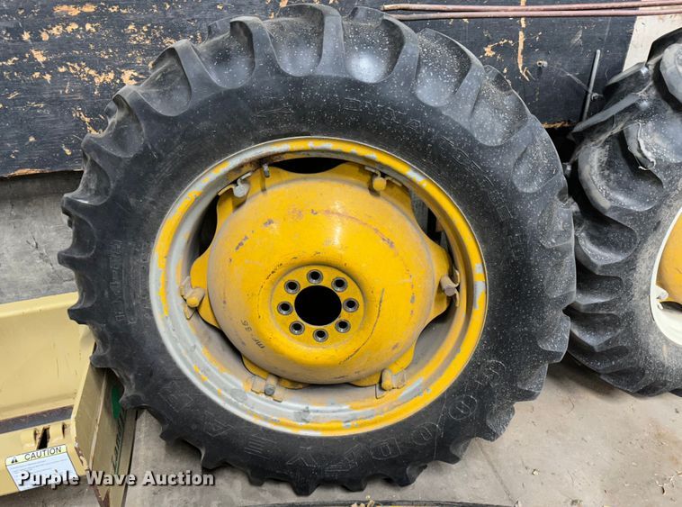 image for item JD9801 Massey Ferguson 35 Turf Special  tractor