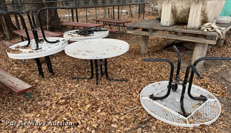 image for item JD9805 (6) 44" diameter tables