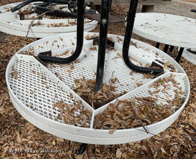 image for item JD9805 (6) 44" diameter tables