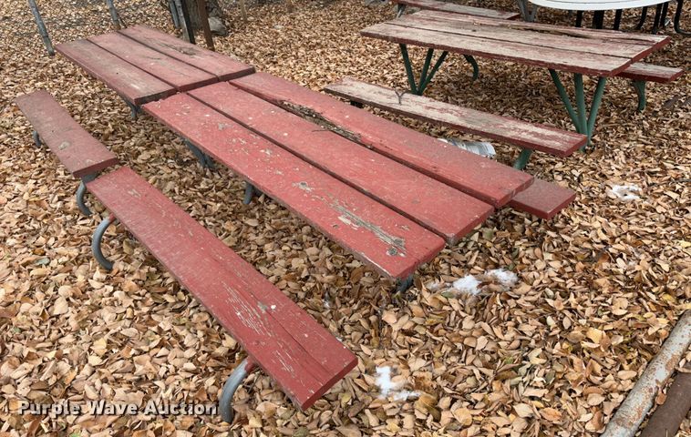 image for item JD9806 (13) picnic tables