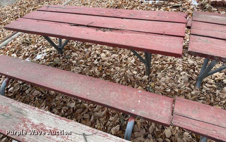 image for item JD9806 (13) picnic tables