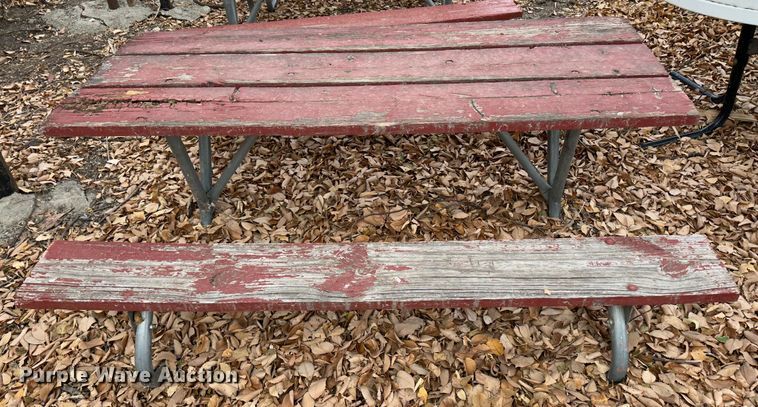 image for item JD9806 (13) picnic tables